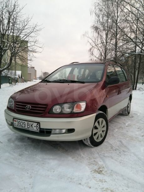 Toyota Picnic, 7 мест, 1998 г.