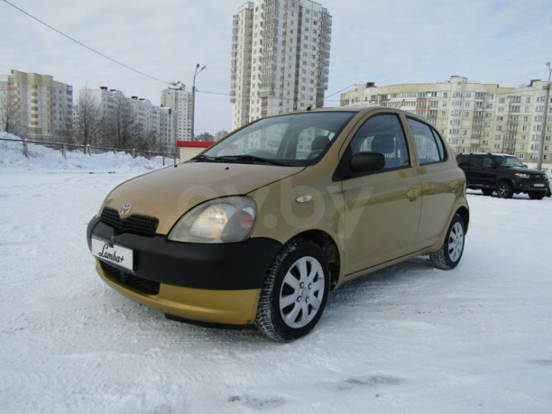 Toyota Yaris I (P1), 2000 г.