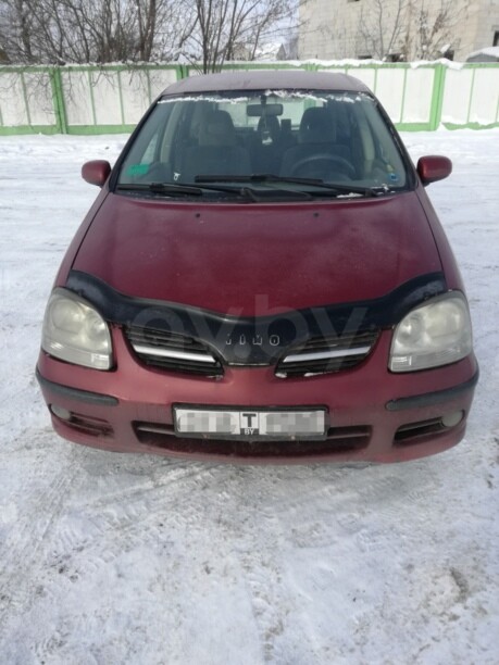 Nissan Almera Tino, 2001 г.