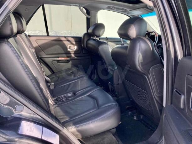 Cadillac SRX I, 5 мест, 2004 г.