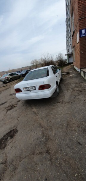 Mercedes-Benz E-Класс W210, S210, 1998 г.