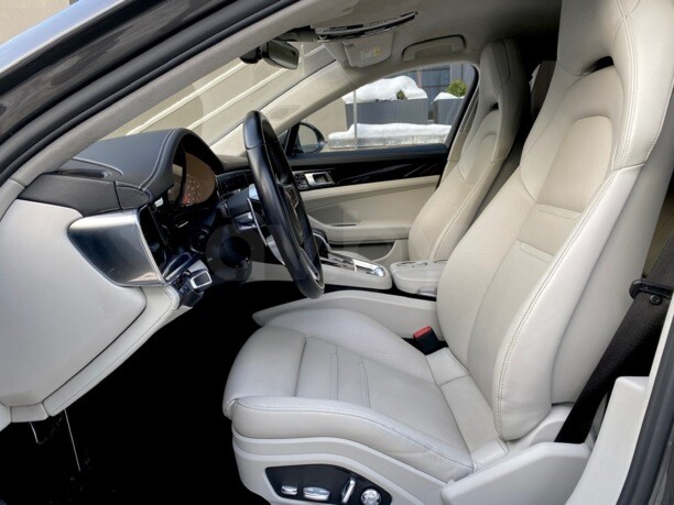 Porsche Panamera 971, 2017 г.