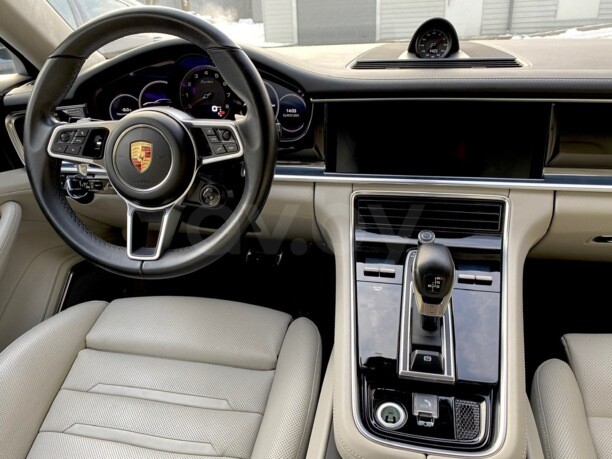 Porsche Panamera 971, 2017 г.