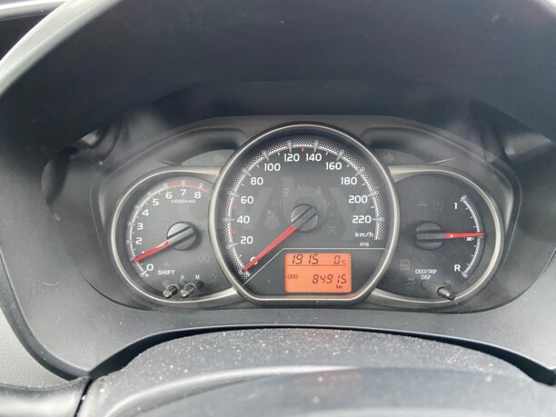Toyota Yaris III (XP130) · Рестайлинг, 2015 г.