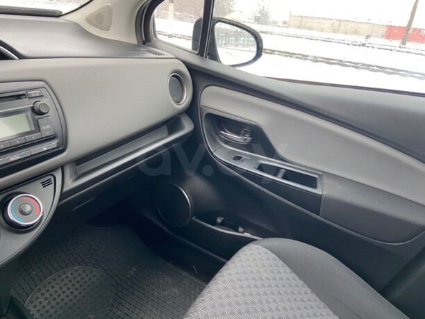 Toyota Yaris III (XP130) · Рестайлинг, 2015 г.