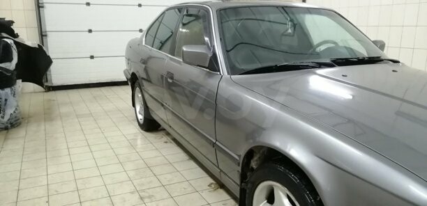 BMW 5 серия E34, 1990 г.