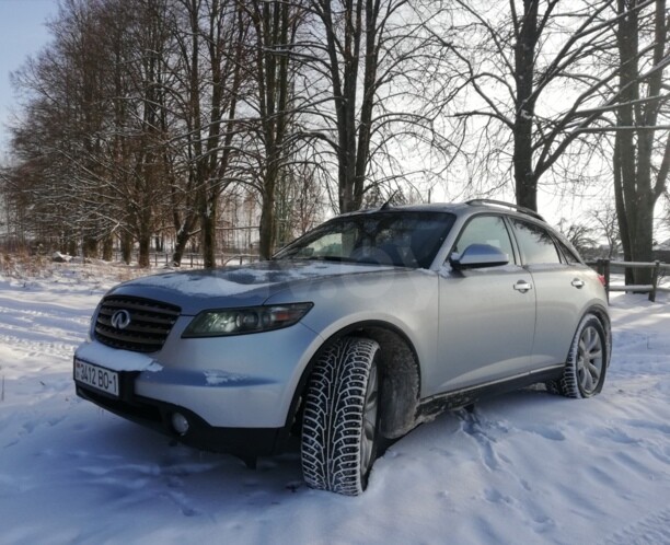 Infiniti FX I, 2003 г.