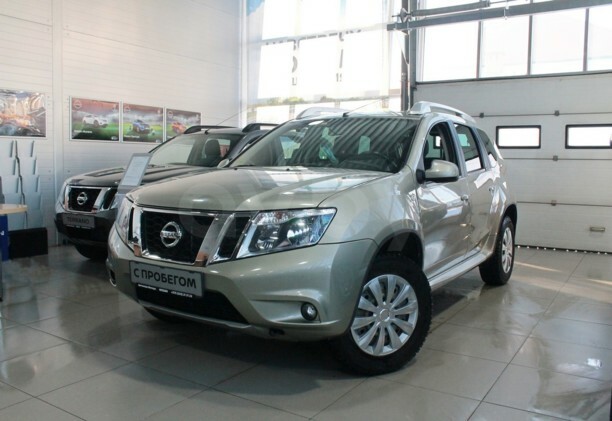 Nissan Terrano V, 5 мест, 2014 г.