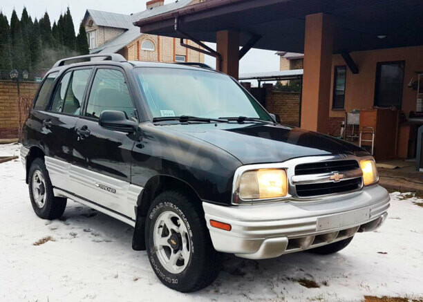 Chevrolet Tracker II, 2000 г.