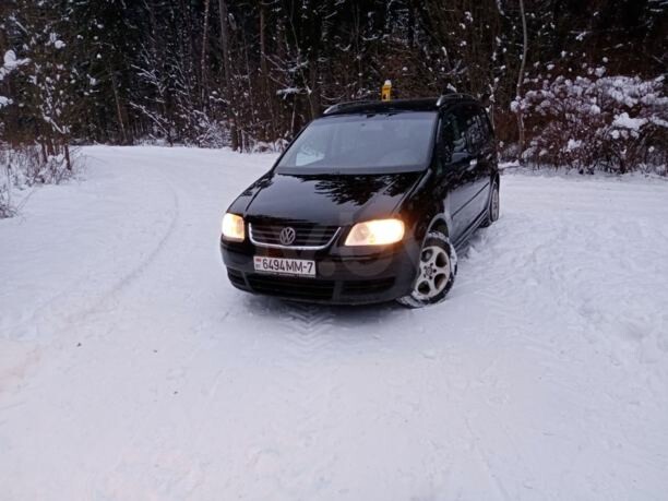 Volkswagen Touran I, 5 мест, 2004 г.