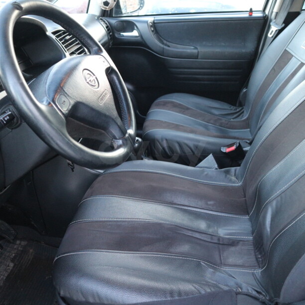 Opel Zafira A, 7 мест, 2001 г.