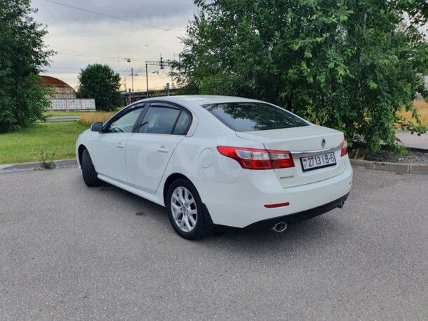 Renault Latitude I, 2013 г.