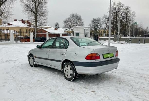 Toyota Avensis I (T220), 1998 г.