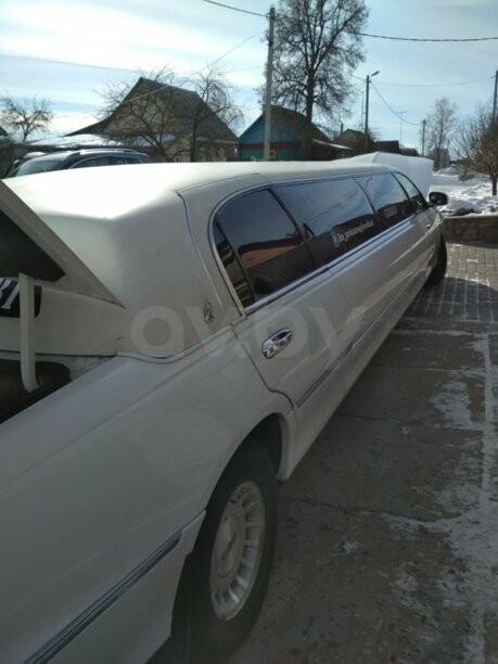 Lincoln Town Car III, 2000 г.