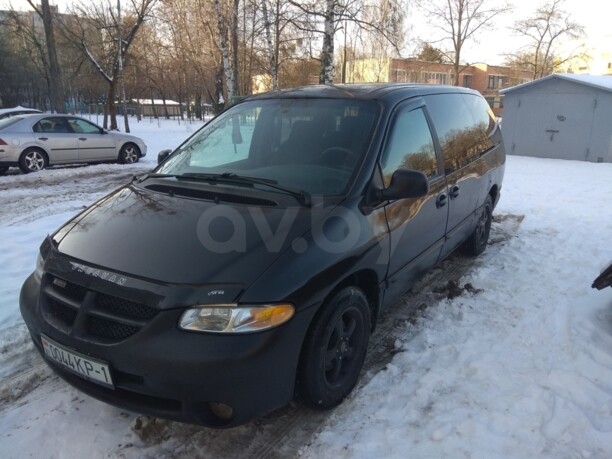 Dodge Grand Caravan III, 7 мест, 1999 г.