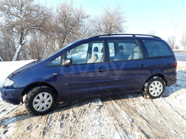 Ford Galaxy I, 7 мест, 2000 г.