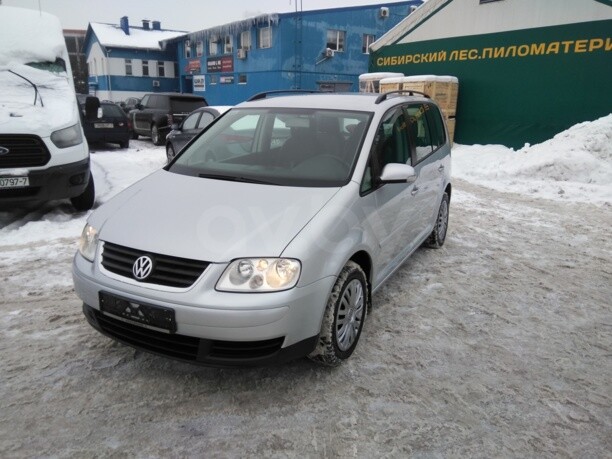 Volkswagen Touran I, 5 мест, 2006 г.
