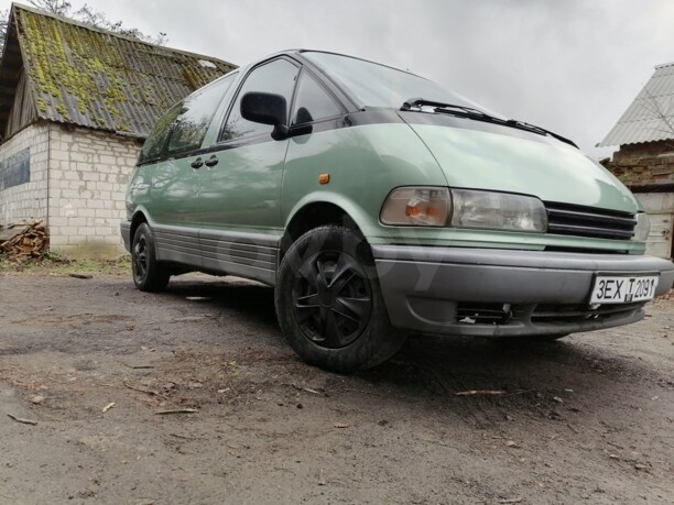 Toyota Previa I (XR10, XR20), 7 мест, 1998 г.