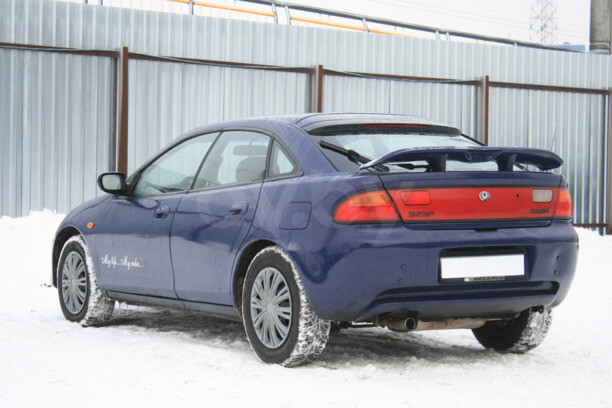 Mazda 323F, 1997 г.