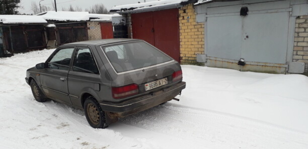 Mazda 323 BF, 1988 г.