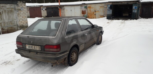 Mazda 323 BF, 1988 г.