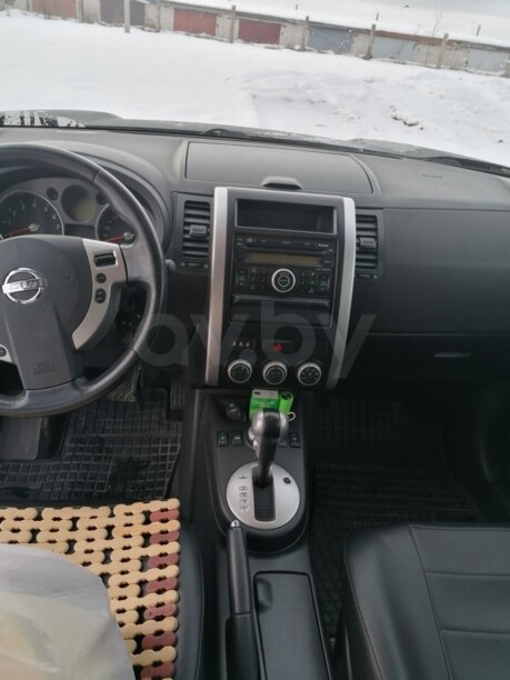 Nissan X-Trail II (T31), 5 мест, 2010 г.