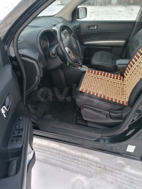 Nissan X-Trail II (T31), 5 мест, 2010 г.