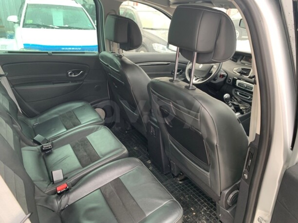 Renault Grand Scenic III · 2-й рестайлинг, 5 мест, 2016 г.