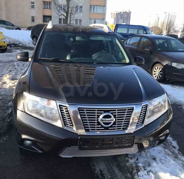 Nissan Terrano V, 5 мест, 2015 г.