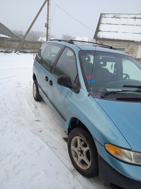 Dodge Caravan III, 7 мест, 1999 г.
