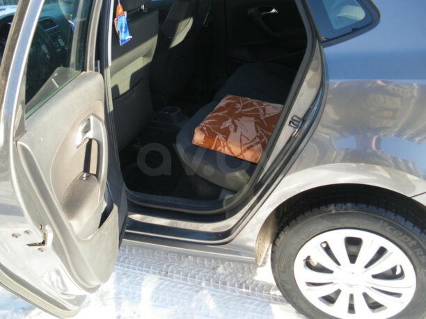 Volkswagen Polo V, 2010 г.