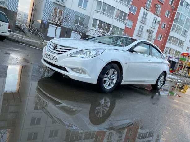 Hyundai Sonata YF, 2011 г.