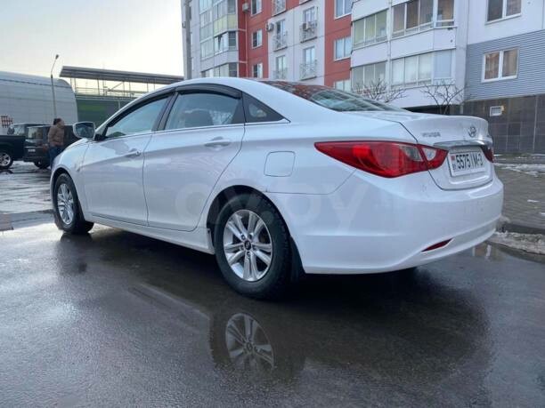 Hyundai Sonata YF, 2011 г.