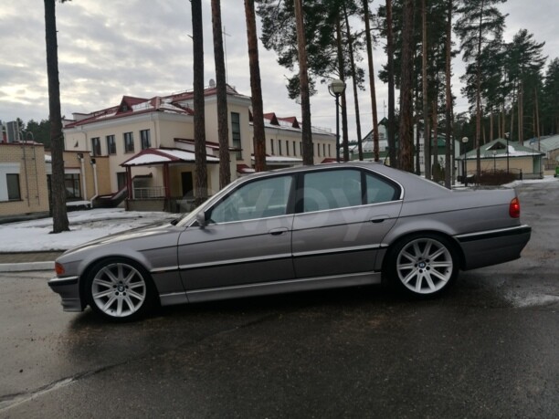 BMW 7 серия E38, 1997 г.