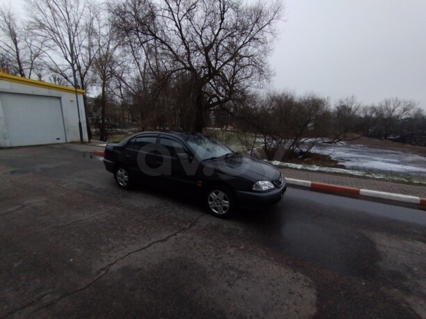 Toyota Avensis I (T220) · Рестайлинг, 2001 г.