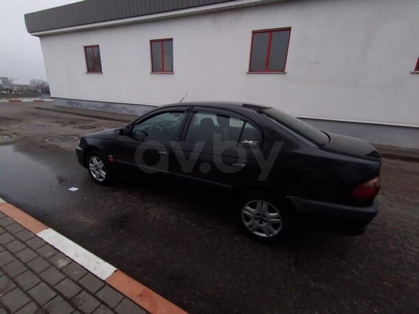Toyota Avensis I (T220) · Рестайлинг, 2001 г.