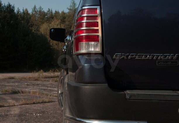 Ford Expedition II, 7 мест, 2003 г.