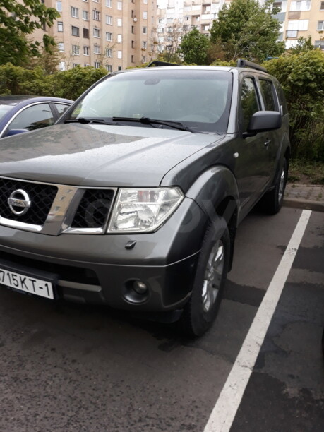 Nissan Pathfinder R51, 7 мест, 2006 г.