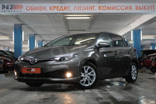 Toyota Auris II (E180) · Рестайлинг, 2016 г.