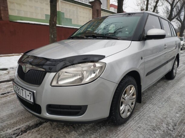 Skoda Fabia 5J, 2009 г.