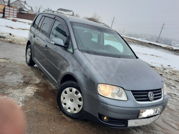 Volkswagen Touran I, 5 мест, 2004 г.