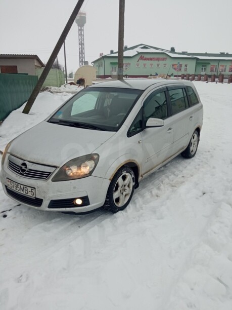 Opel Zafira B, 7 мест, 2006 г.