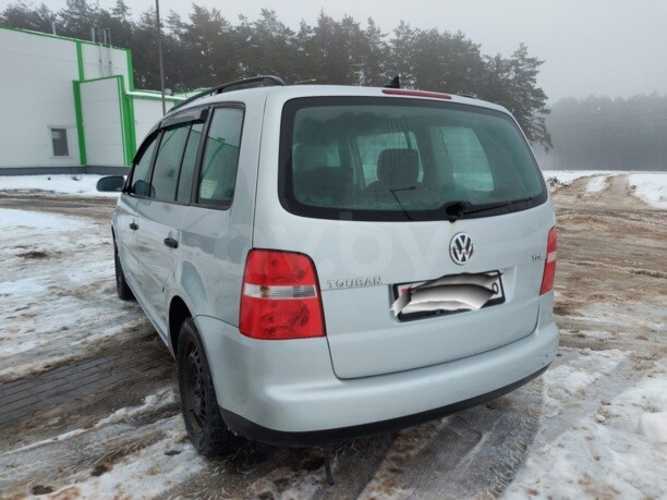 Volkswagen Touran I, 5 мест, 2005 г.