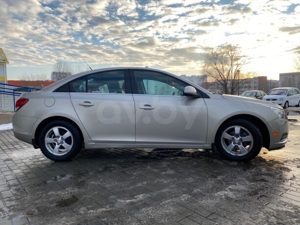 Chevrolet Cruze J300 · Рестайлинг, 2014 г.
