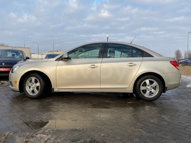 Chevrolet Cruze J300 · Рестайлинг, 2014 г.