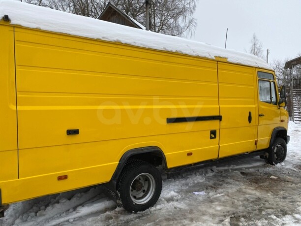Mercedes Vario 814, 1999 г.