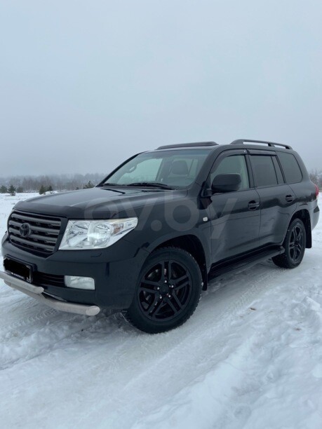 Toyota Land Cruiser J200, 7 мест, 2007 г.