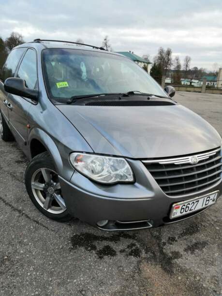Chrysler Voyager IV, 7 мест, 2006 г.