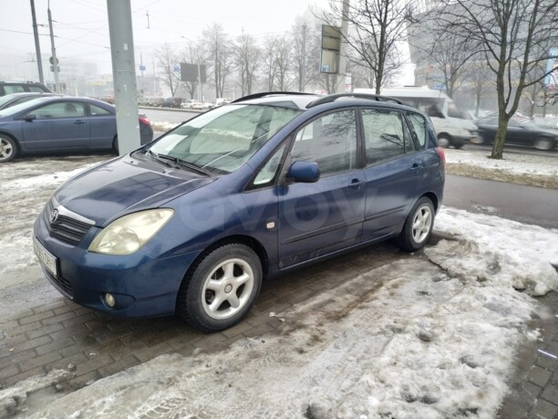 Toyota Corolla Verso II (E121), 5 мест, 2003 г.