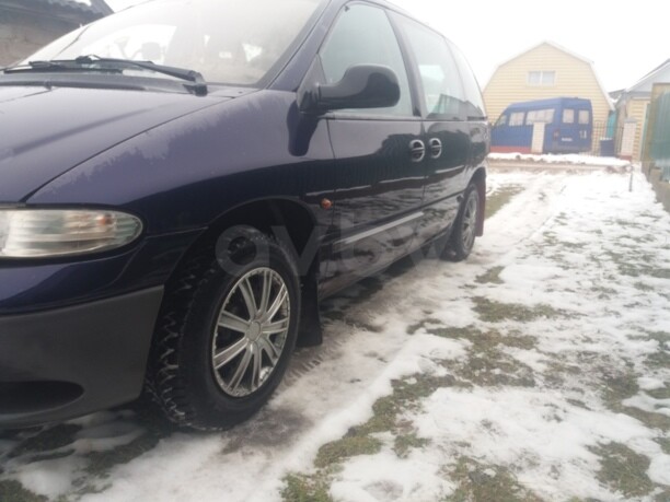 Chrysler Voyager III, 7 мест, 1997 г.
